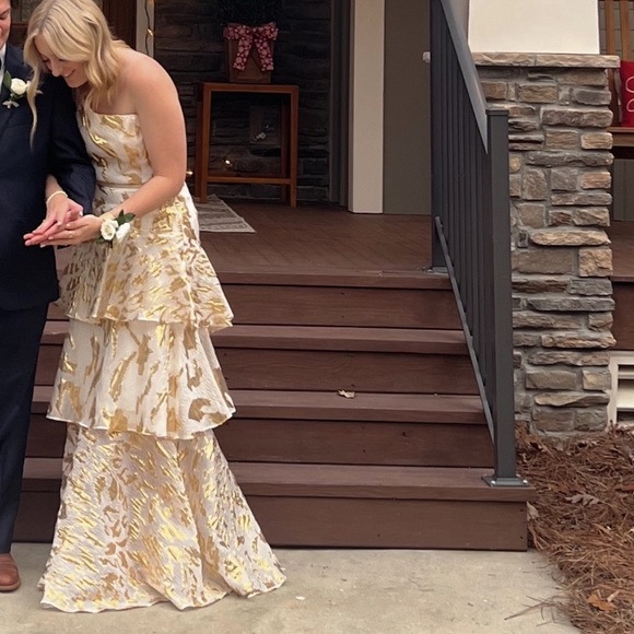 MARCHESA NOTTE
One-shoulder tiered brocade gown - Picture 3 of 6